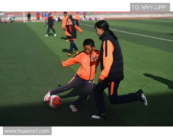 段高原足球的崛起与发展:探索高原地区足球文化的独特魅力与挑战